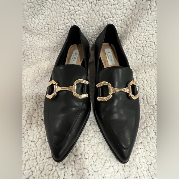 StevenVilena Pointed Toe Flat - Picture 1 of 4